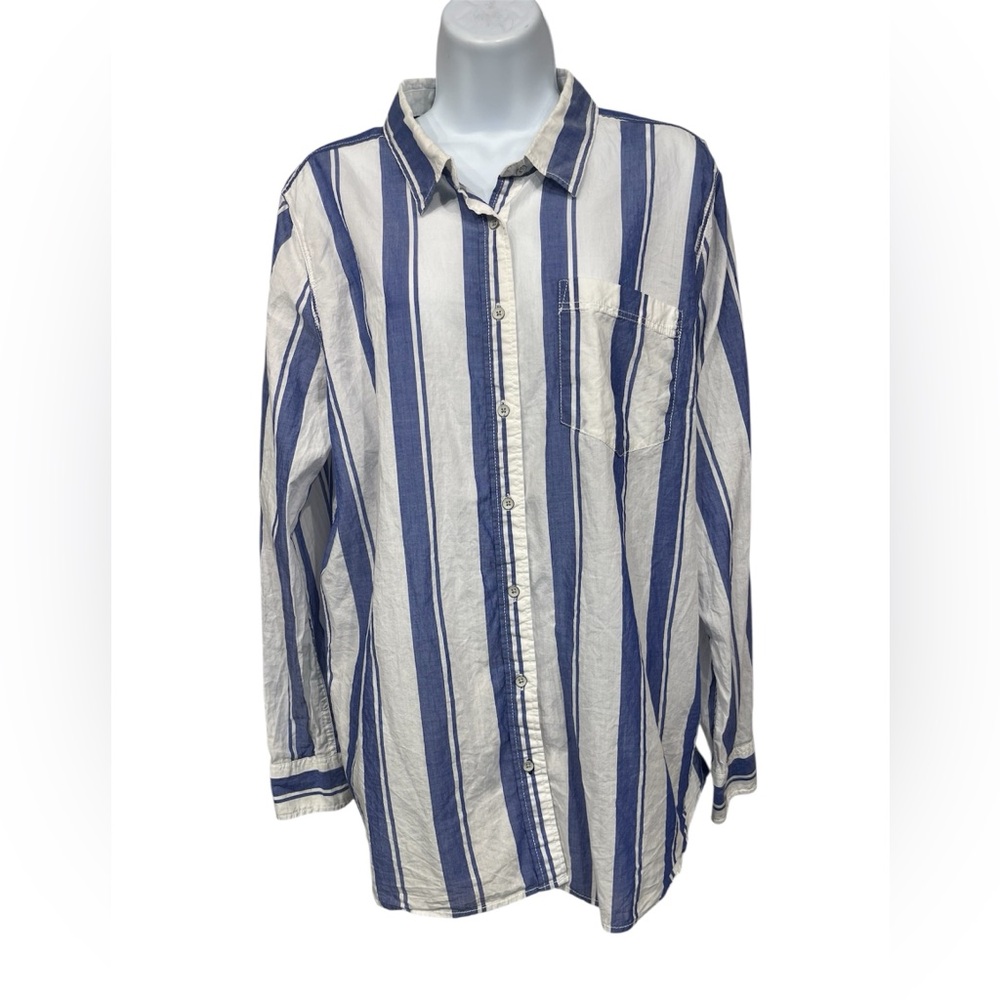 A.n.a. Button down shirt size XL